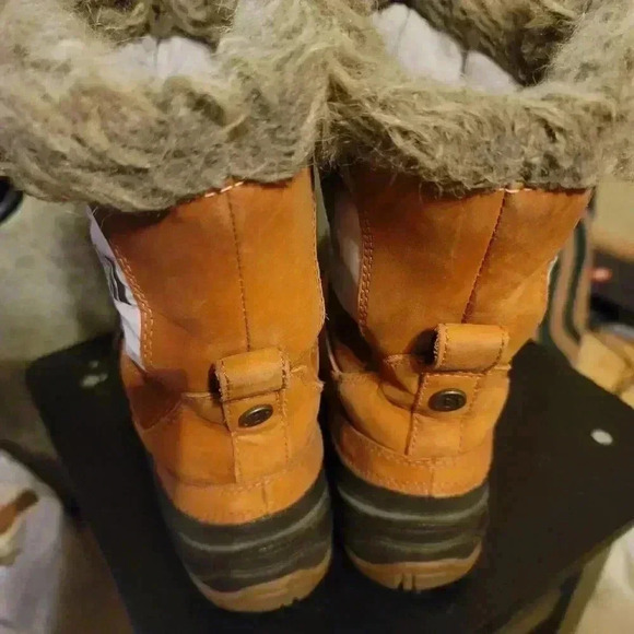 The North Face Shellista Tan Leather Pull On Winter Boots Women's Size 7.5 - Picture 4 of 8